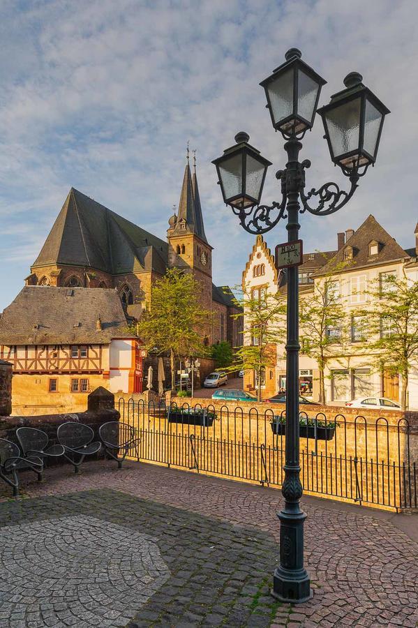 Hotel Wirtshaus Zum Pferdemarkt à Sarrebourg Extérieur photo